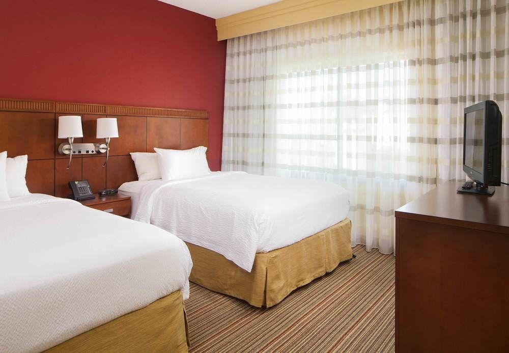Courtyard By Marriott Greensboro Kültér fotó