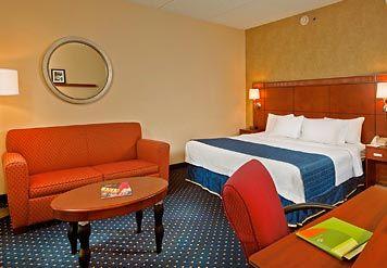 Courtyard By Marriott Greensboro Kültér fotó
