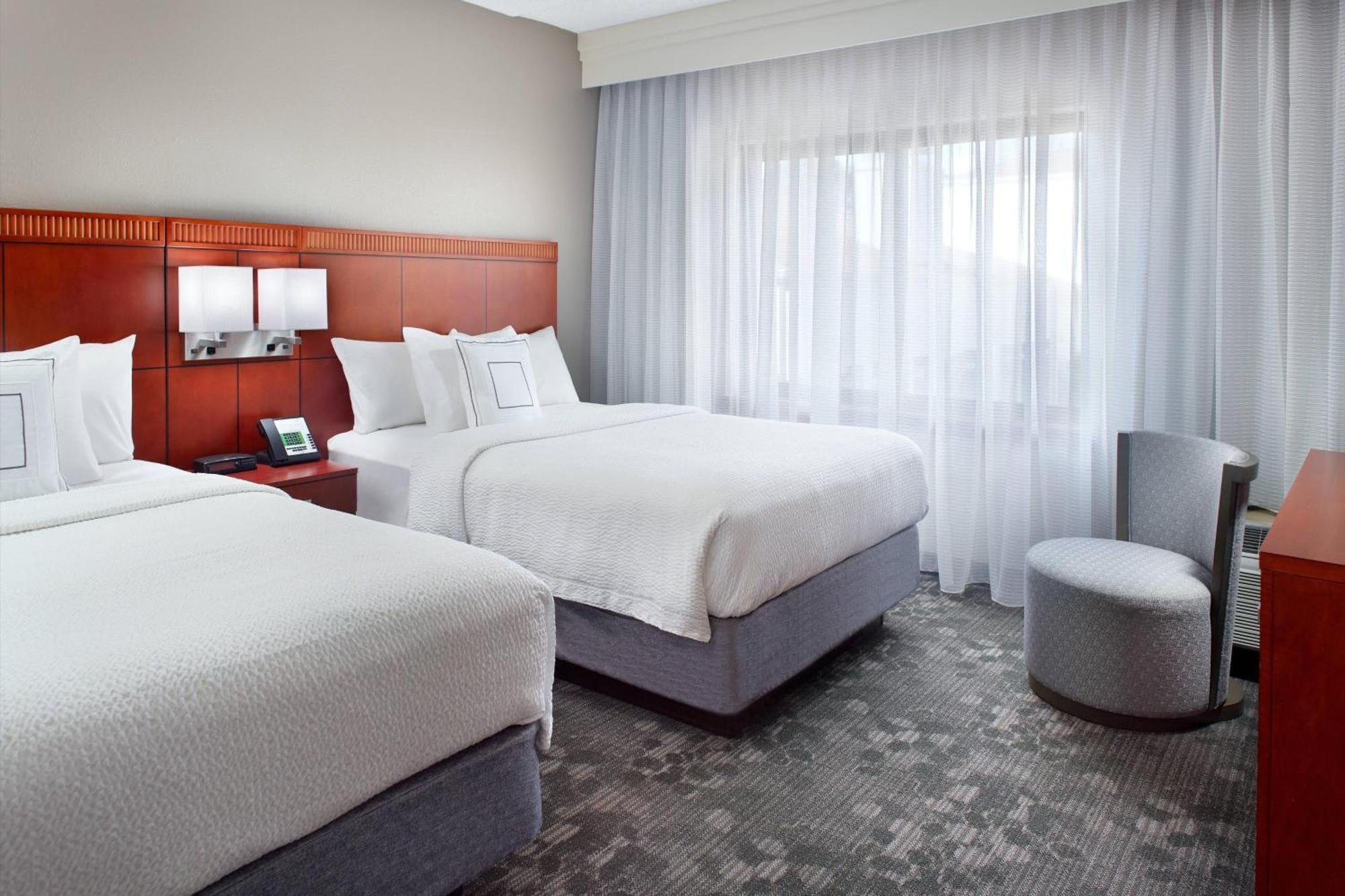 Courtyard By Marriott Greensboro Kültér fotó