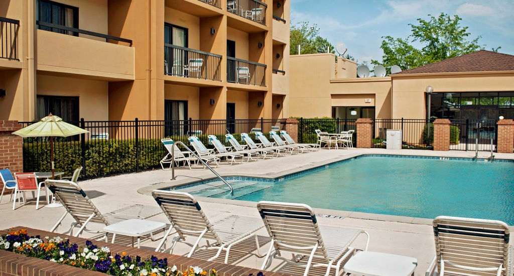 Courtyard By Marriott Greensboro Kültér fotó